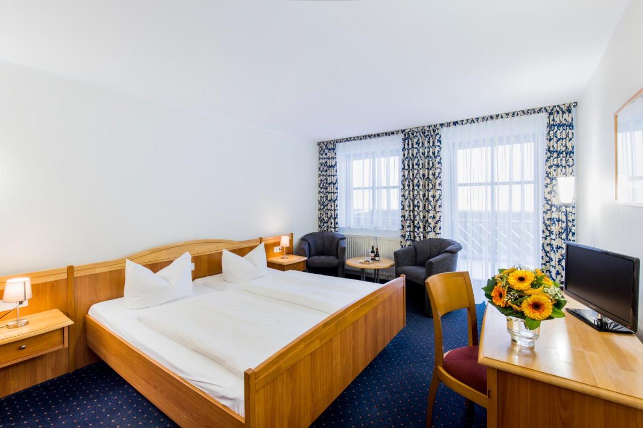 Hotel Hubertusbaude à Waltersdorf  Extérieur photo