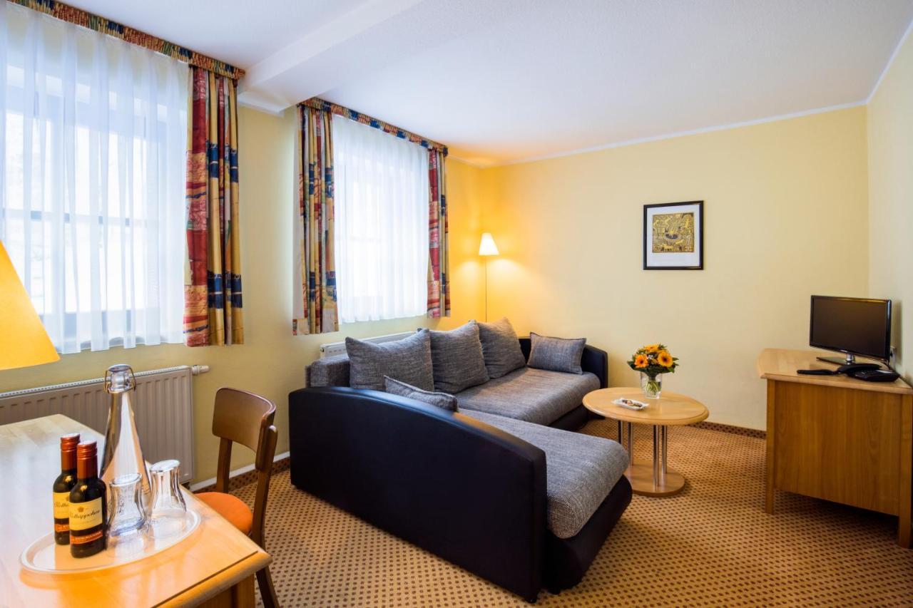 Hotel Hubertusbaude à Waltersdorf  Extérieur photo
