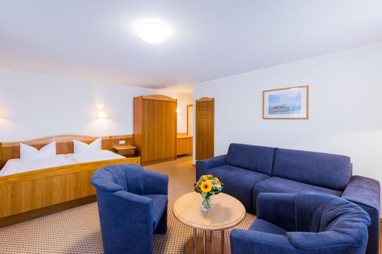 Hotel Hubertusbaude à Waltersdorf  Extérieur photo